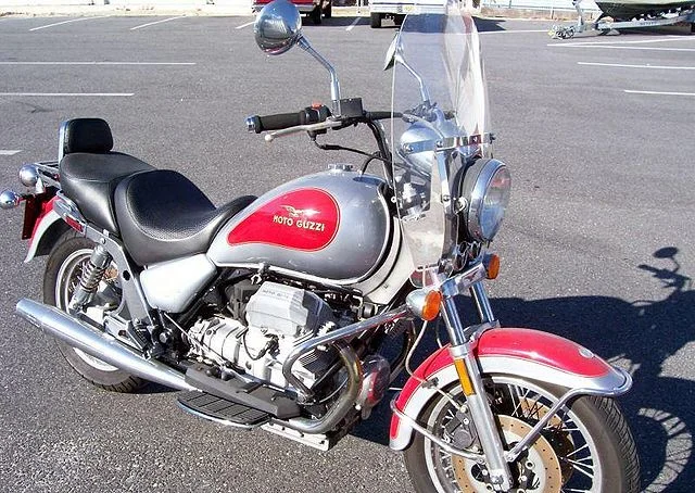Moto Guzzi California 75