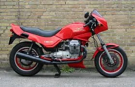 Moto Guzzi V 75 (reduced effect #2)