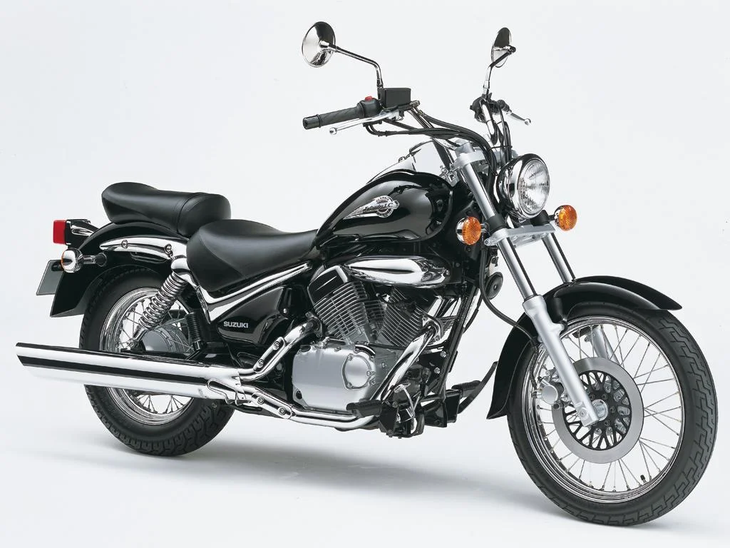Suzuki Intruder 125 2000