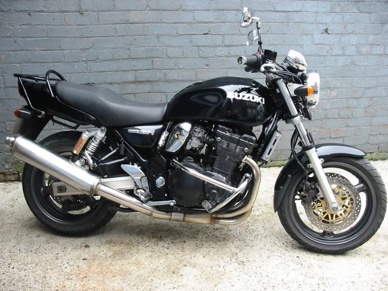 Suzuki GSX 750