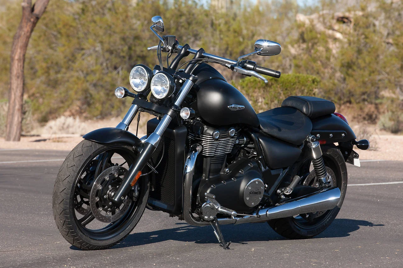 Triumph Thunderbird Storm