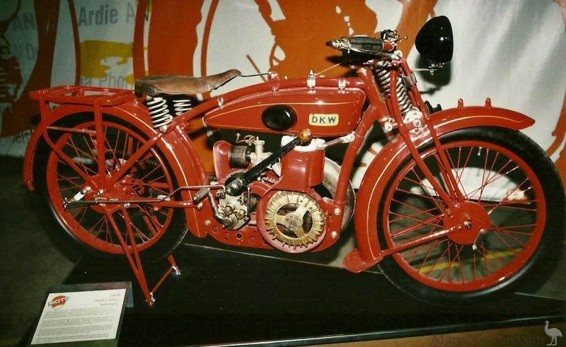 DKW E 300