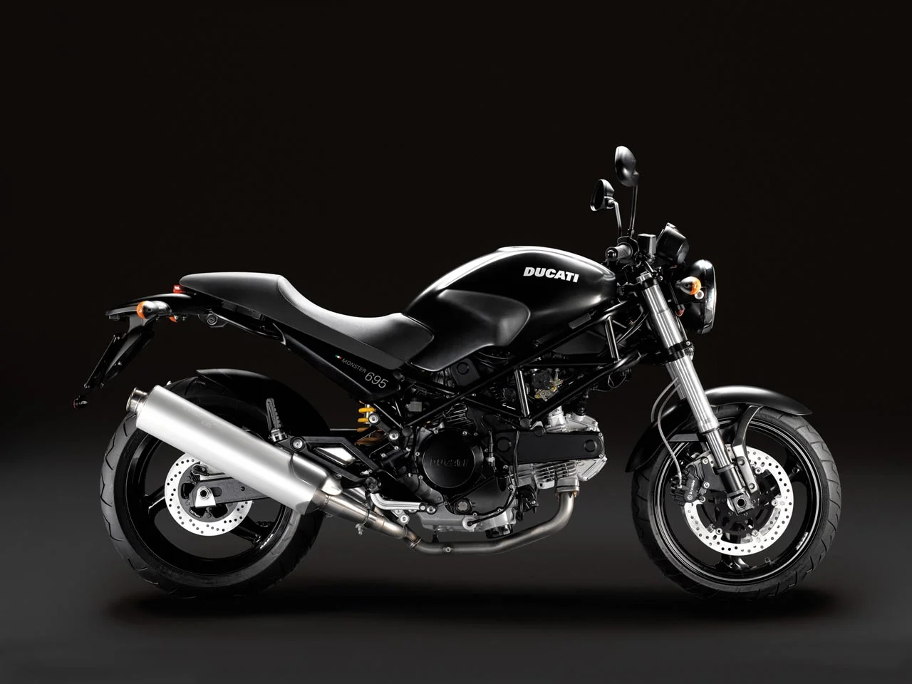 Ducati Monster 695
