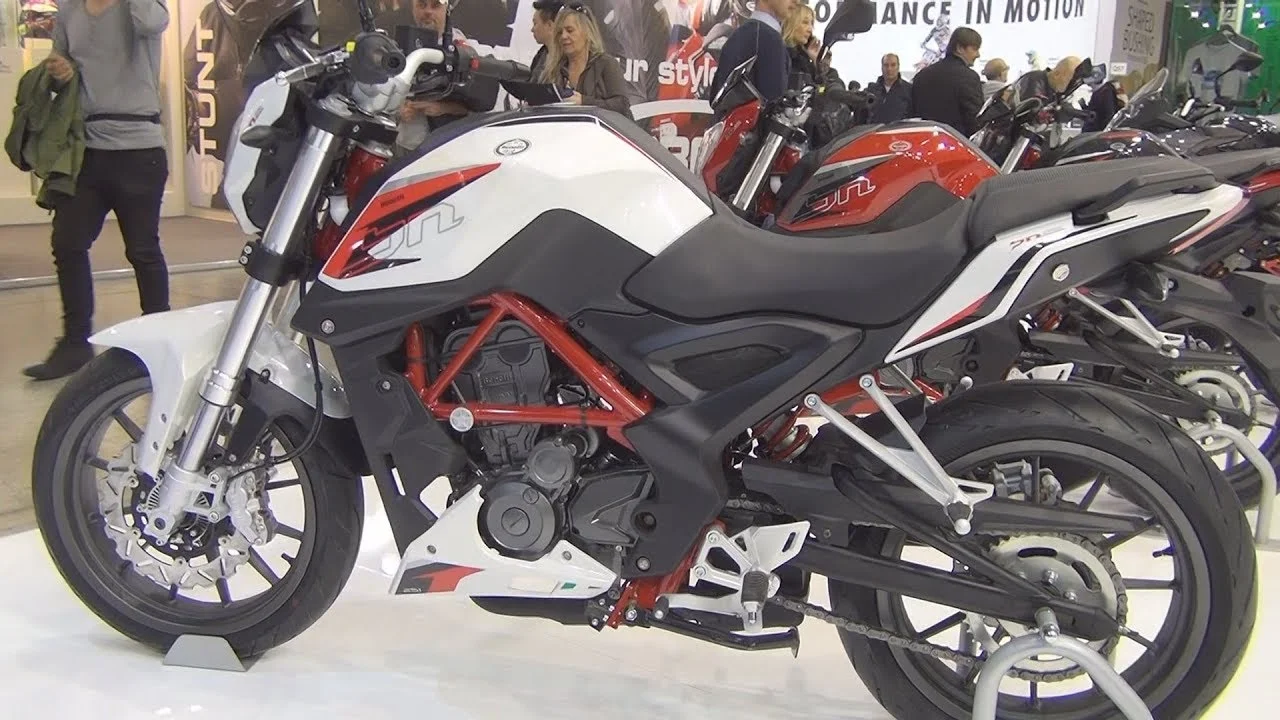 Benelli BN 251