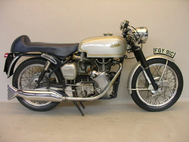 Velocette Thruxton