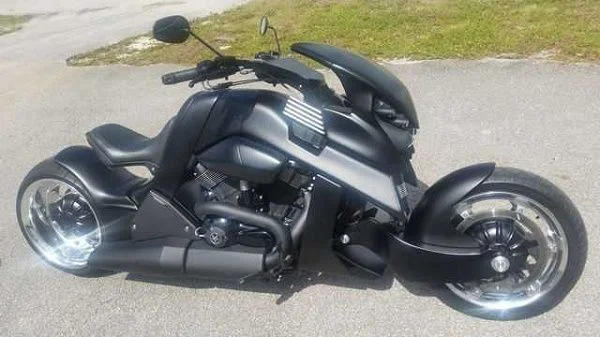 Travertson V-Rex