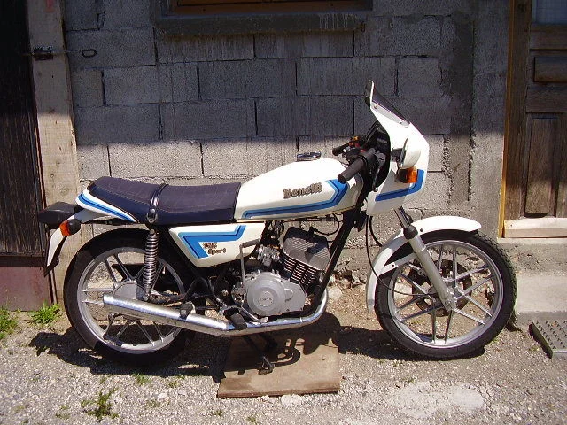 Benelli 125 Sport