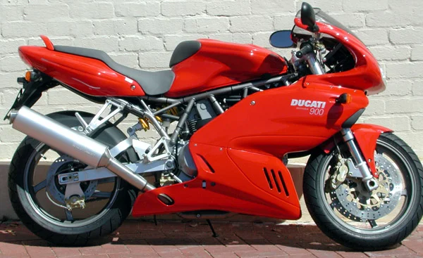 Ducati 900 SS Carenata