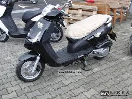 Peugeot Vivacity 125 Sixties