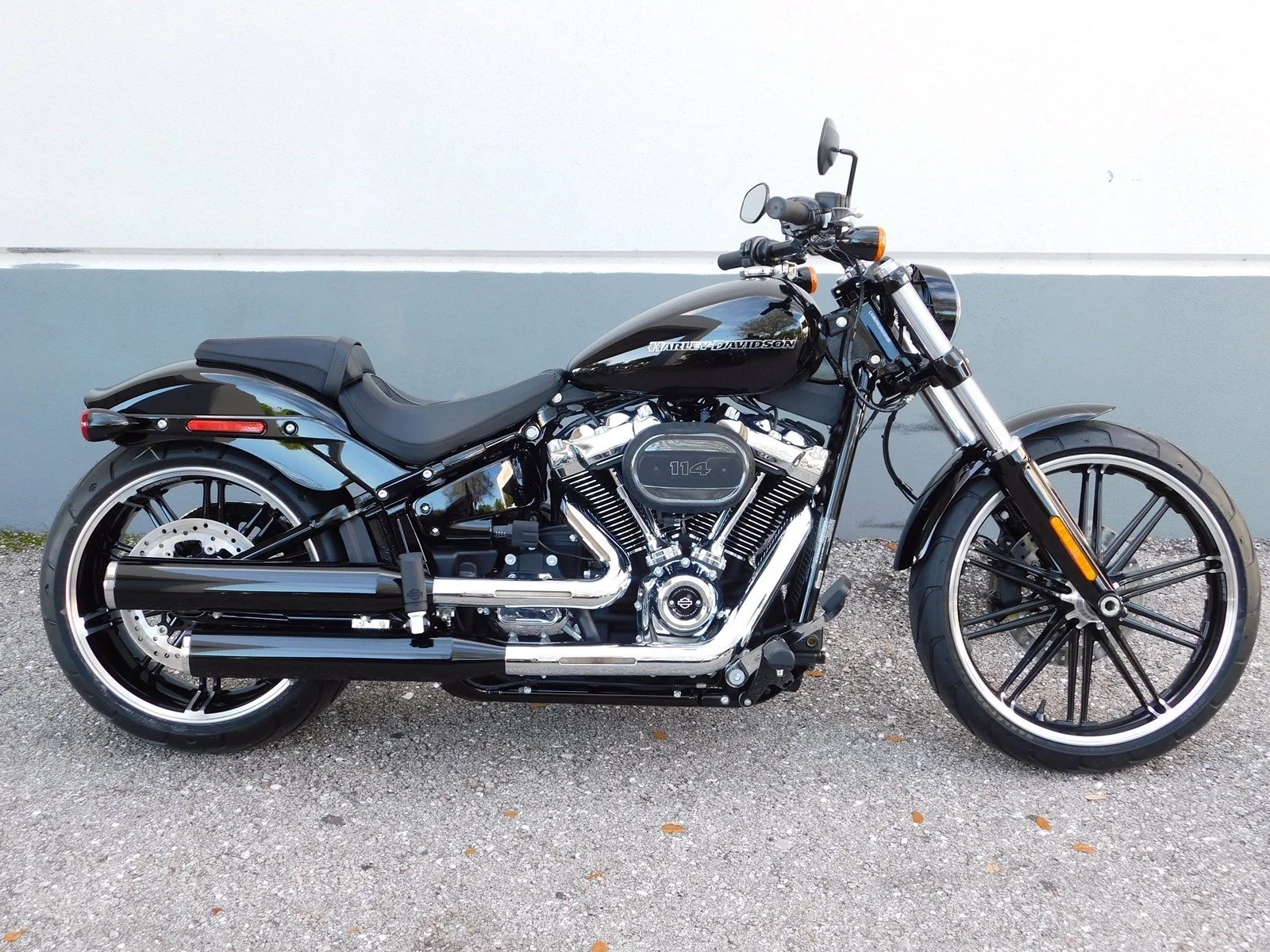 Harley-Davidson Softail Breakout 114