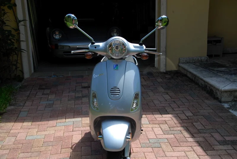 Vespa LX50