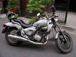 Kymco Hipster 4V l-bar