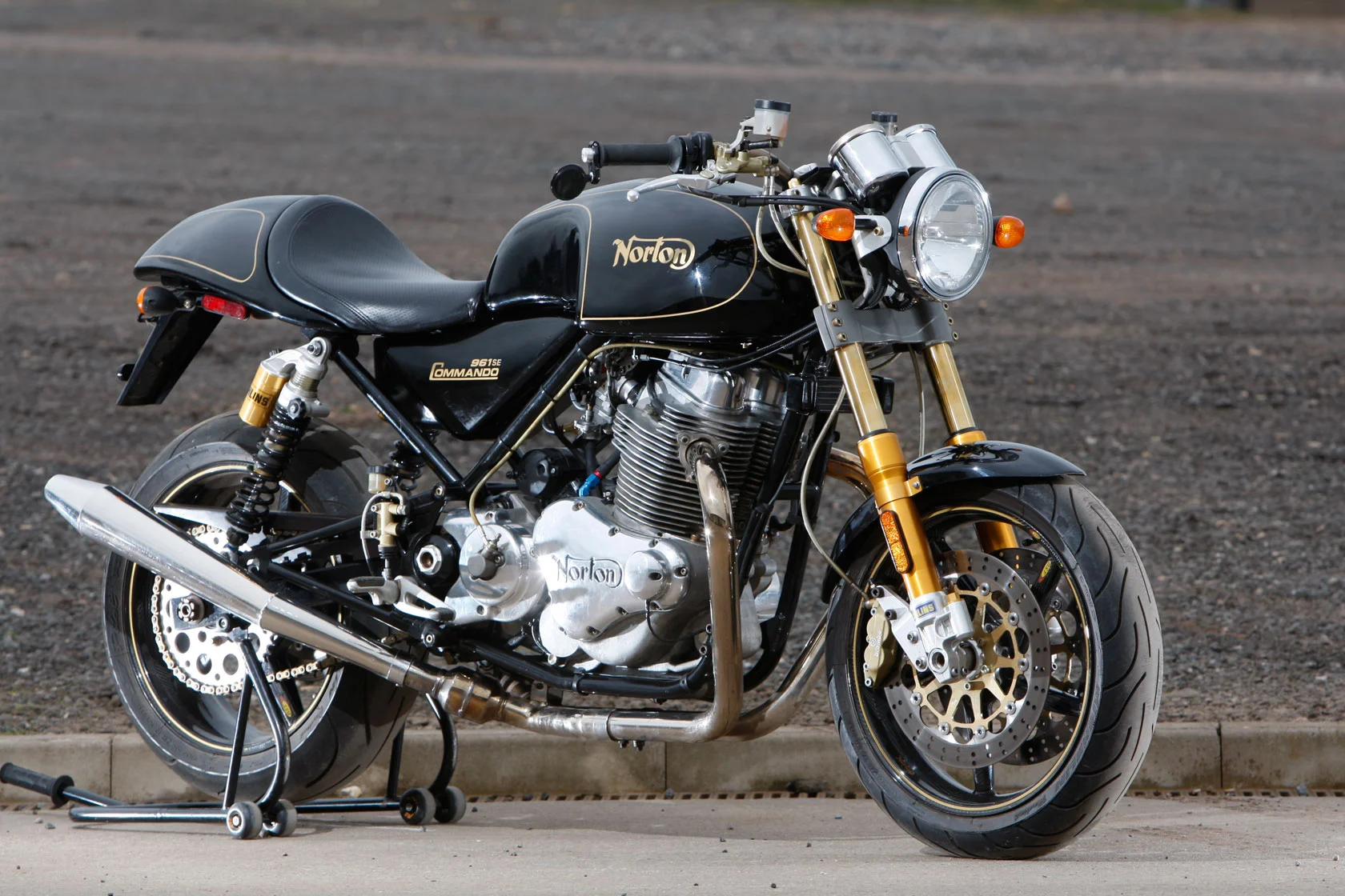 Norton Commando 961SE