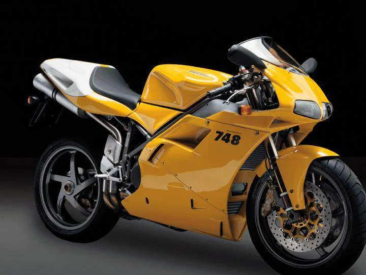 Ducati 748 - 748 S