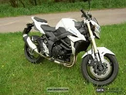 Suzuki GSR 400