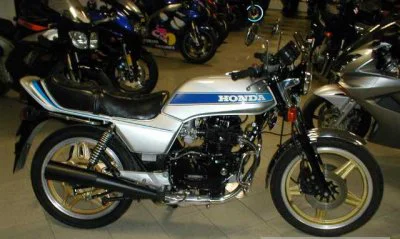 Honda CB 400 N
