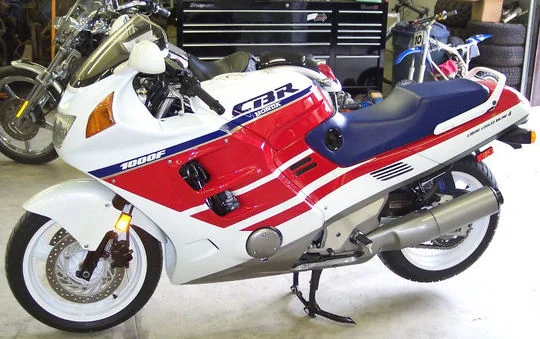 Honda CBR 1000 F