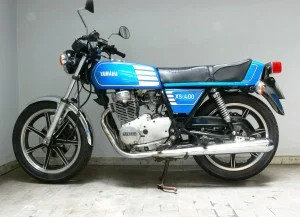 Yamaha XS 400 DOHC