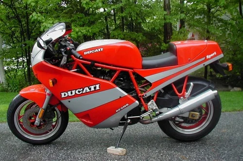 Ducati 750 Sport