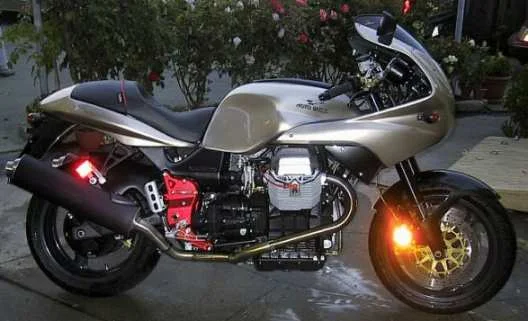 Moto Guzzi V11 Le Mans
