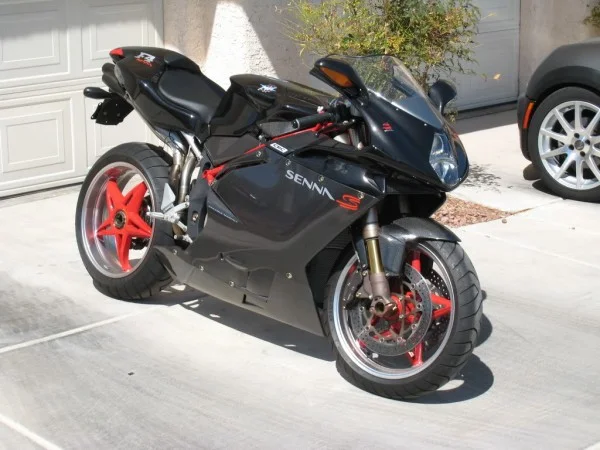 MV Agusta F4 Senna