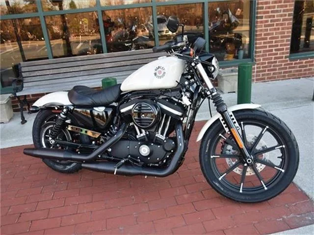 Harley-Davidson Iron 883
