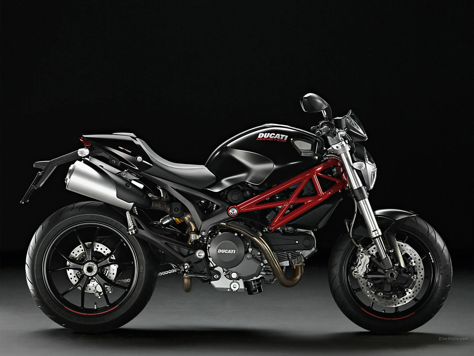 Ducati Monster 796