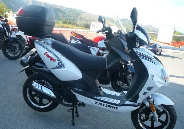 Tauris Fuego 50 2T
