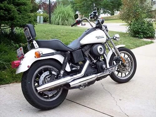Harley-Davidson FXDP Dyna Defender