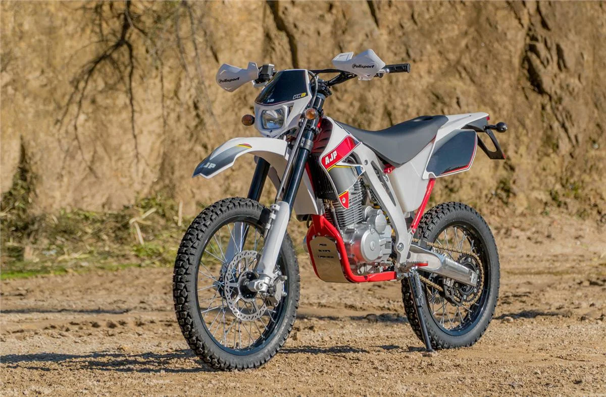 AJP PR3 Enduro 240 2019