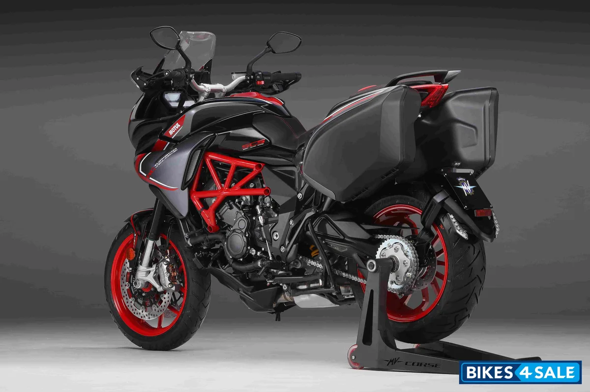 MV Agusta Turismo Veloce 800 RC