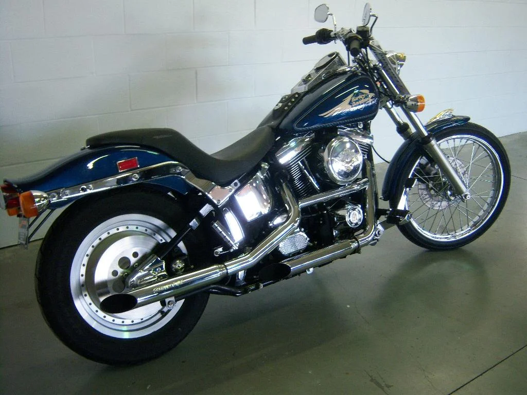 Harley-Davidson Softail Custom