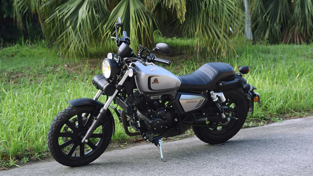 Benelli 200 Evo 