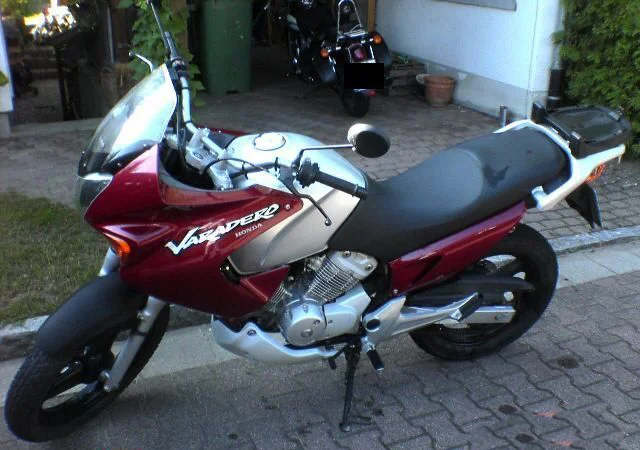 Honda Varadero 125 2001