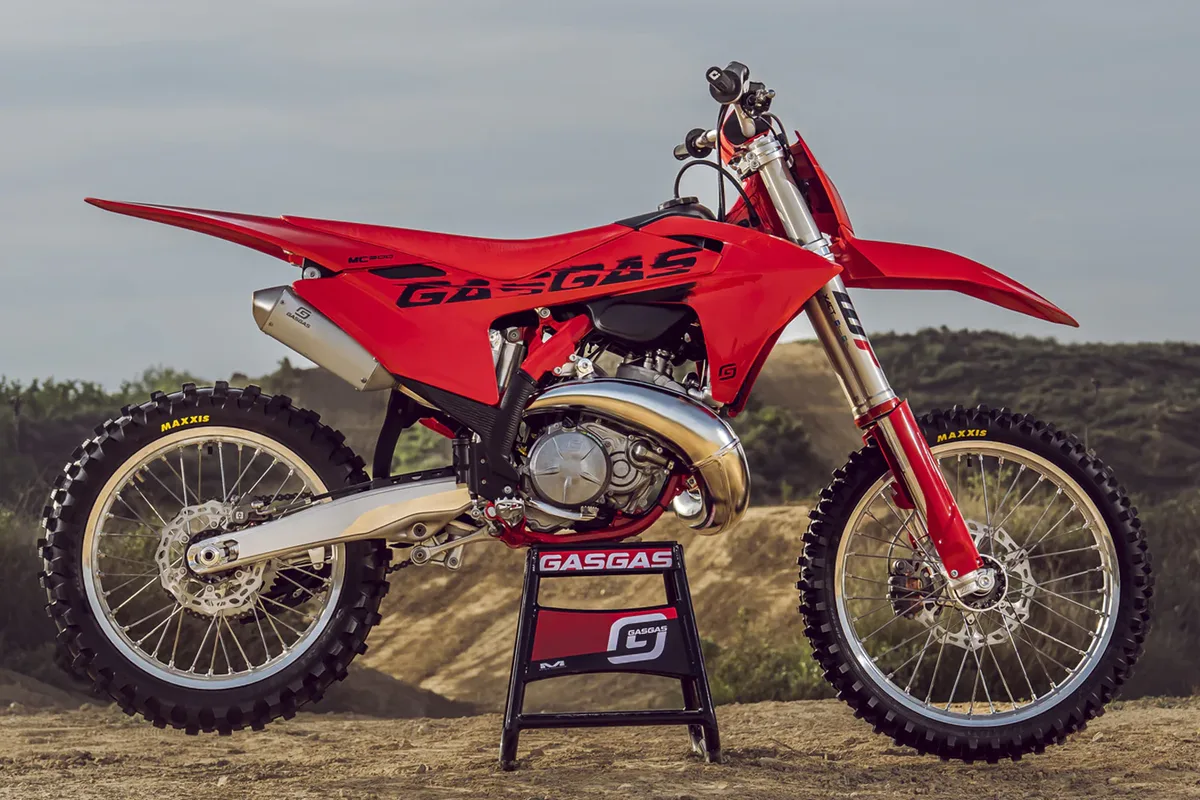 GAS GAS GASMC 300 