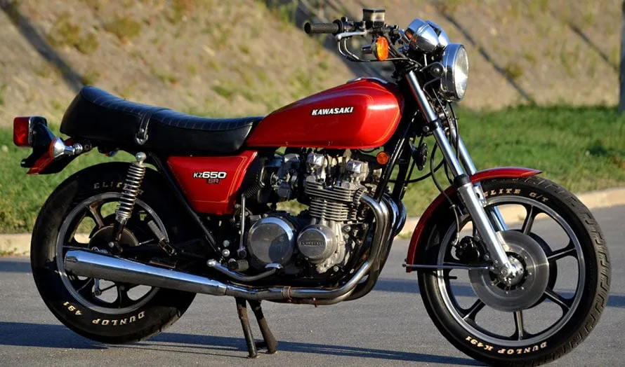 Kawasaki D - 650 SR