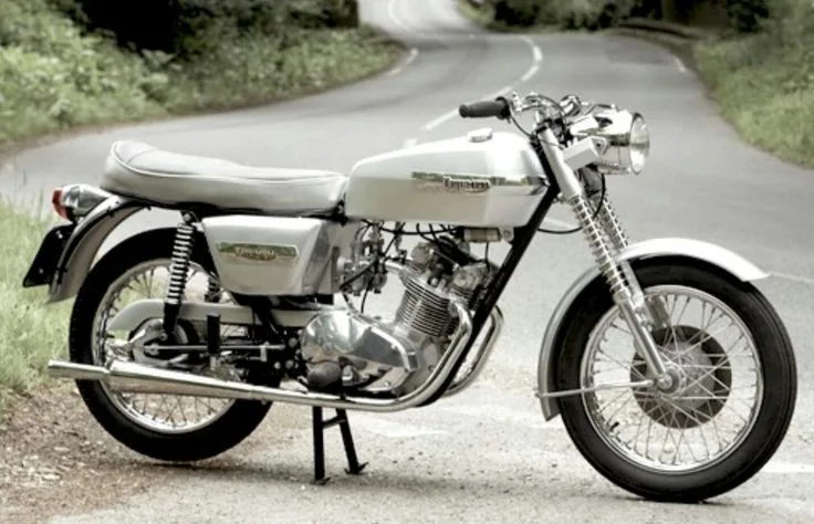 Triumph 350 