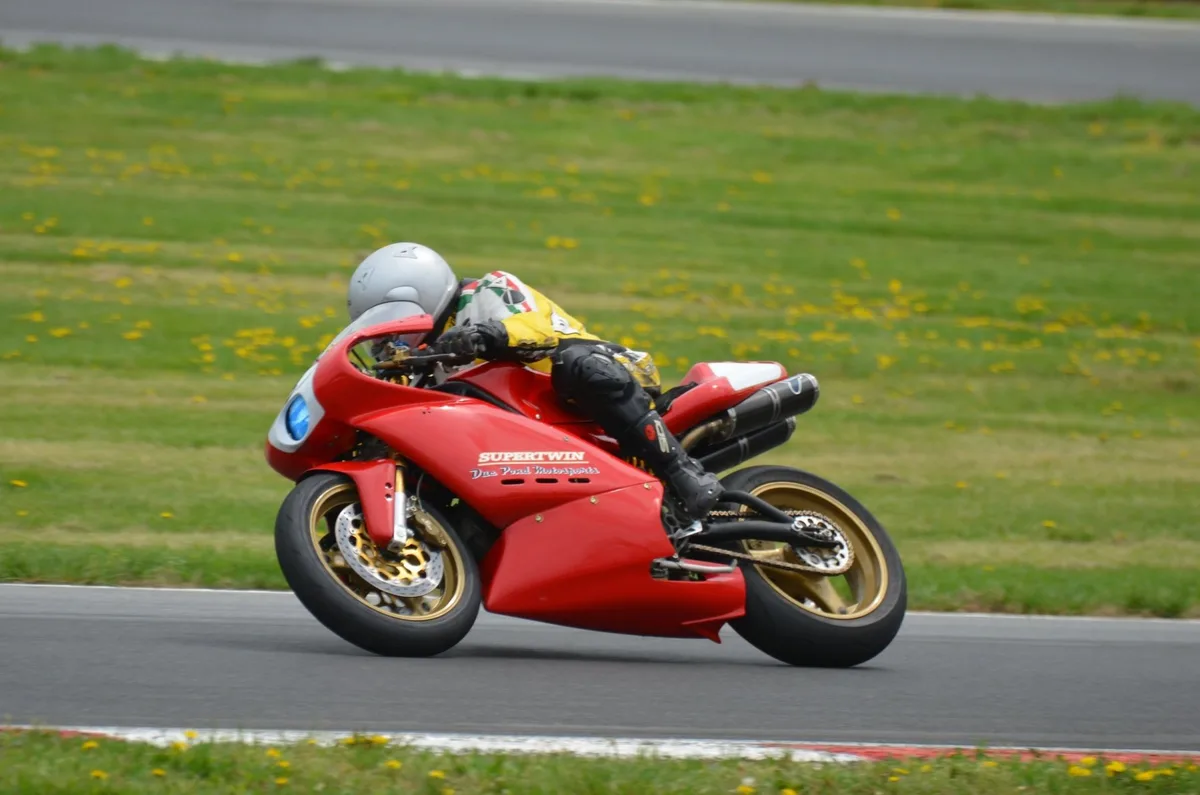 TrollSupertwin2001 