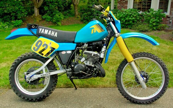 Yamaha IT 465 