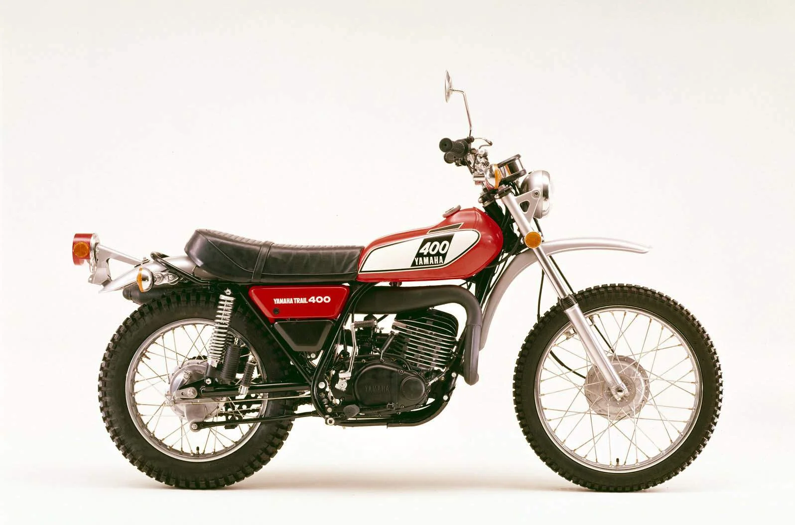Yamaha DT 400