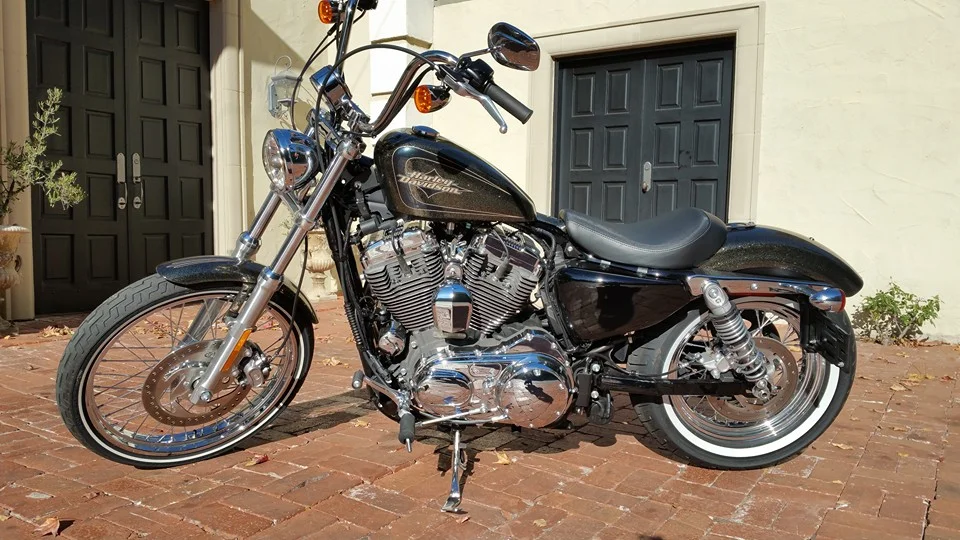 Harley-Davidson Sportster Seventy-Two Dark Custom