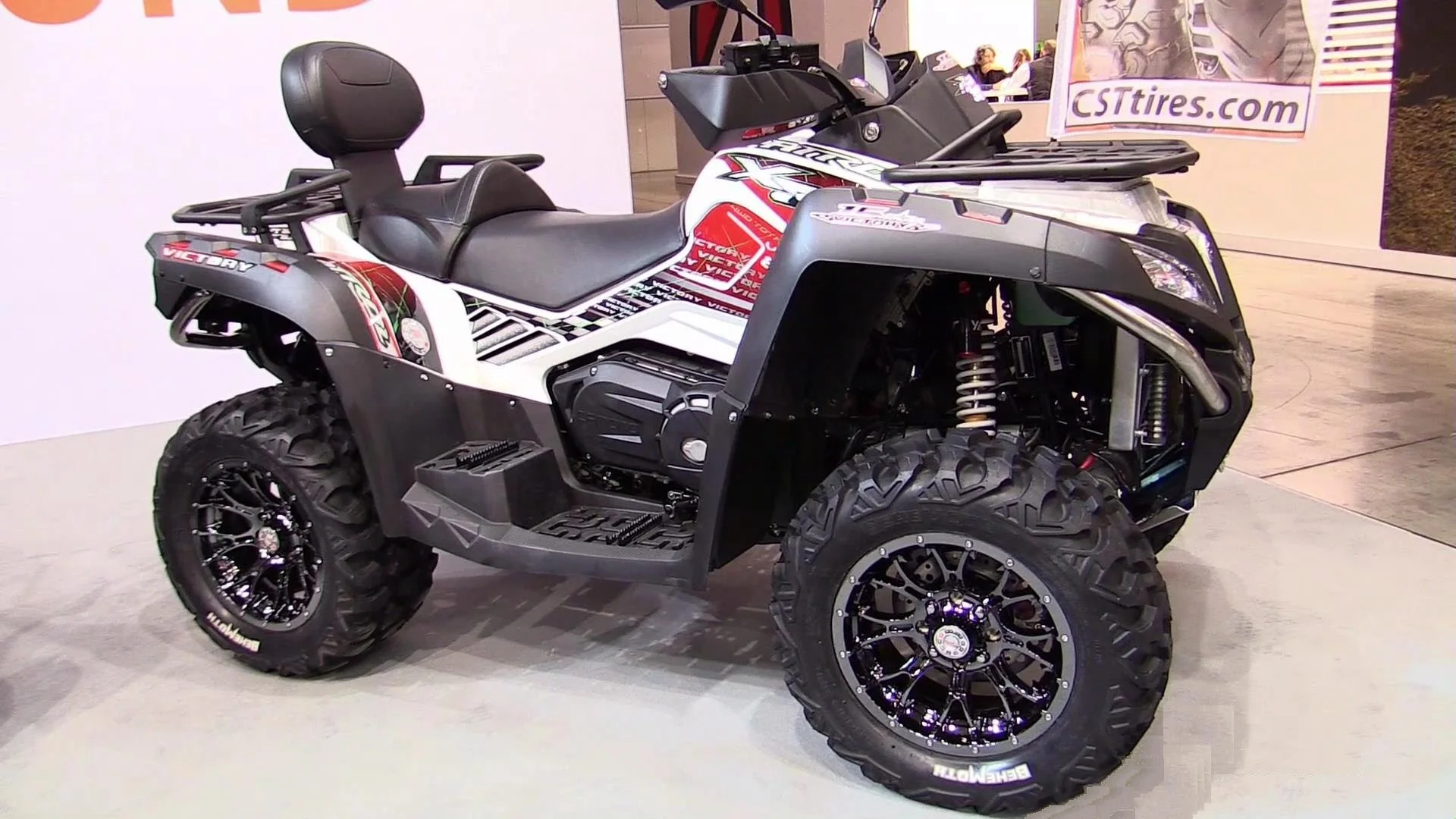 CF Moto CForce 800