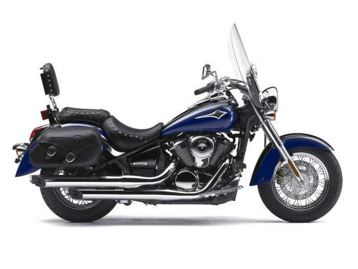 Kawasaki VN 900 Light Tourer