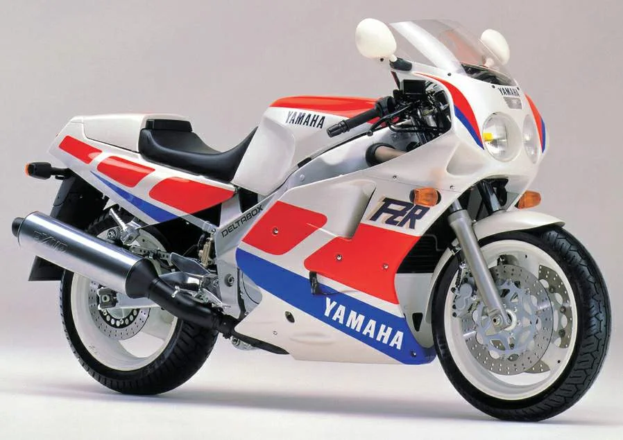 Yamaha FZR