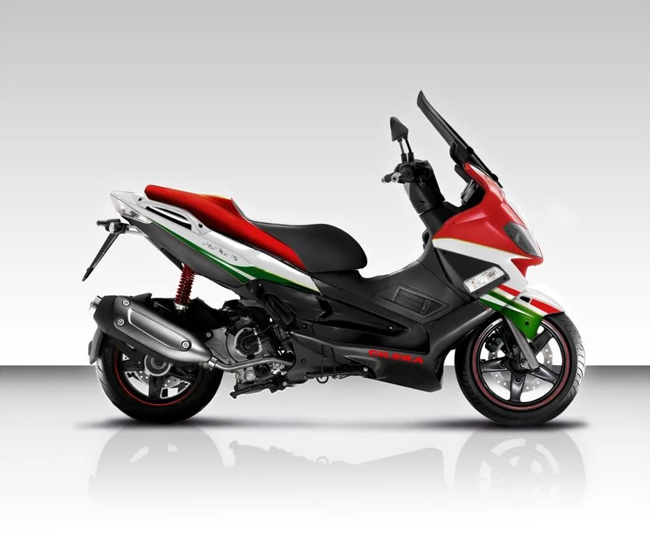 Gilera Nexus 300