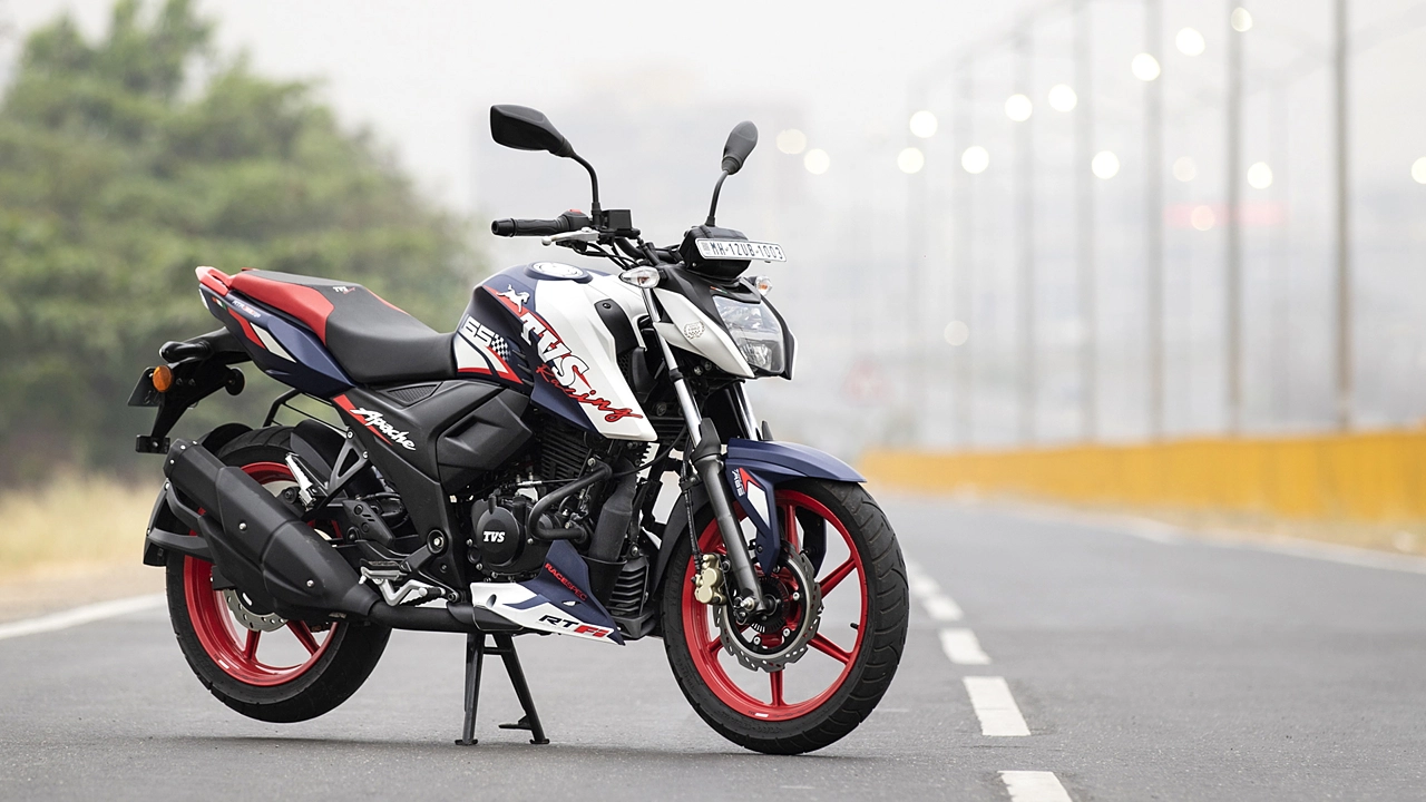TVS Apache RTR 165RP 2024
