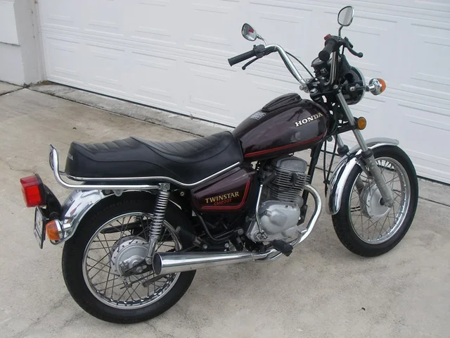 Honda CM 200 T