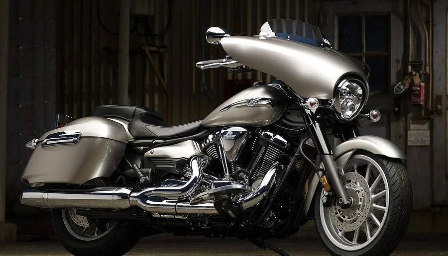 Yamaha Star Stratoliner Deluxe 2012