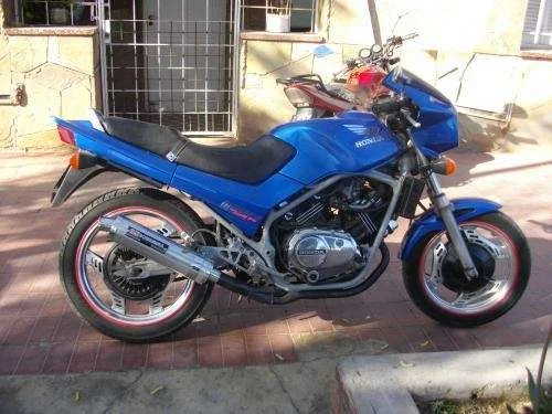 Honda VF 400 F