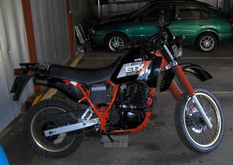 Aprilia ETX 350 AE
